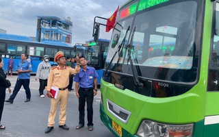 Bớt "nỗi lo" với 120 xe buýt sau vụ tai nạn khiến nữ sinh viên tử vong