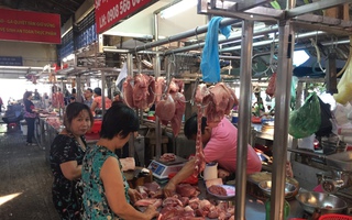 Giá heo hơi hôm nay, 17-10: Lý do khiến giá liên tục lao dốc