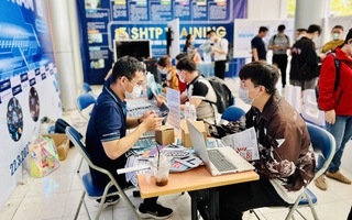 Giới trẻ xoay xở ra sao giữa “ma trận” nghề nghiệp?