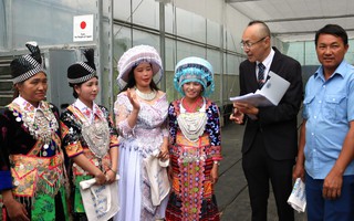 JICA chuyển giao kỹ thuật, thiết bị trồng tỏi cao cấp của Nhật Bản cho xã người Mông ở Nghệ An
