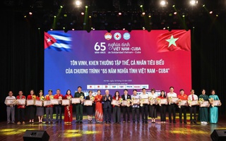 Nhân dân Việt Nam ủng hộ 615 tỉ đồng hỗ trợ nhân dân Cuba anh em