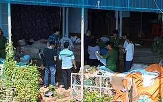 Con gái bàng hoàng phát hiện cha, mẹ thương vong tại khu vực xưởng may