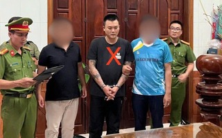 "Mở tiệc" ma túy trong căn nhà nhỏ, cả nhóm bị bắt quả tang