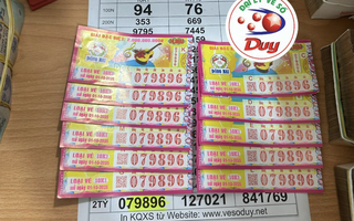 Một thợ bạc tại TP HCM trúng 11 tờ vé số giải độc đắc