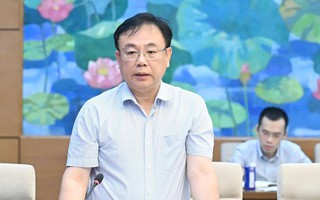 Đại biểu Nguyễn Công Long nêu vụ án "gà lôi trắng" khi thảo luận tại Quốc hội