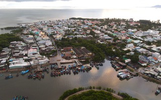 Khát vọng vươn ra biển lớn