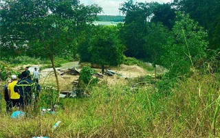 TP HCM: Đi làm về, người con nghi mẹ bị nước cuốn mất tích