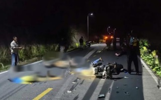 2 xe máy tông nhau, 2 người tử vong, 1 người bị thương