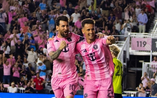 Messi lập cú đúp, với 1 bàn dễ nhất sự nghiệp