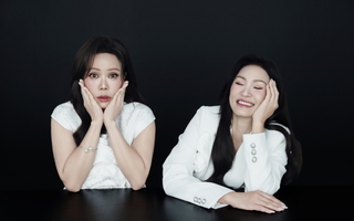 Việt Hương - Hồng Đào "đọ" độ tươi trẻ, sang trọng