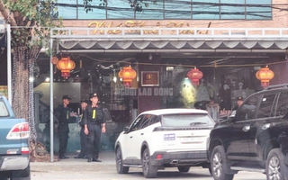 Nhiều cảnh sát phong tỏa, xuất hiện tại nhà 1 doanh nhân có tiếng ở Thanh Hóa