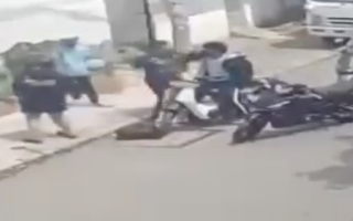 Nẹt pô khi chạy xe, nam sinh ở TP HCM bị đánh đến xuất huyết não