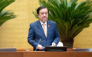 Quốc hội thăm hỏi, chia sẻ với đồng bào miền Trung bị lũ lụt