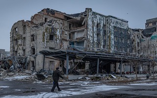 Ukraine tăng viện cho Pokrovsk, thủ đô Nga liên tiếp bị UAV tấn công