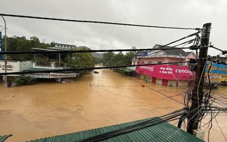 Quảng Ngãi nước lũ ngập đến tầng 1, nhiều nơi xấp xỉ đỉnh lũ lịch sử 1999