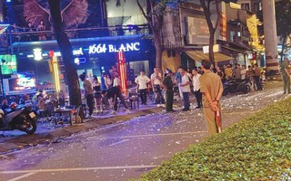 Thanh niên mang đao vào trong quán bi-a, 20 khách hoảng loạn bỏ chạy