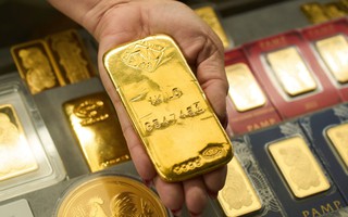 Giá vàng thế giới lao dốc: Chuyên gia lý giải nguyên nhân