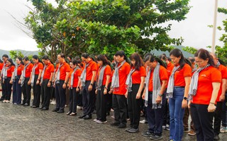 Đảng ủy các cơ quan Đảng TP HCM với hành trình về nguồn tại Đặc khu Côn Đảo