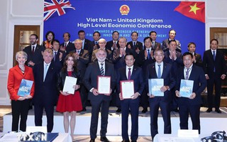 Tổng Bí thư chứng kiến trao hơn 20 thỏa thuận hợp tác Việt Nam - Anh trị giá hàng chục tỉ USD