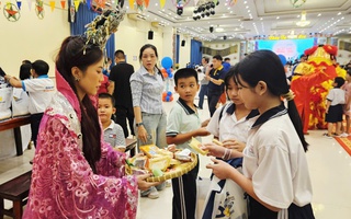 Ngày hội trung thu cho 500 trẻ em khó khăn, mồ côi ở TP HCM