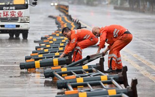 Những hình ảnh cận cảnh bão Matmo càn quét Trung Quốc