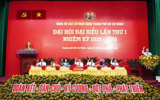 Đại hội đại biểu Đảng bộ TP HCM lần thứ I, nhiệm kỳ 2025-2030 không nhận quà tặng và hoa chúc mừng