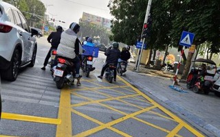 Mở lối giao thông