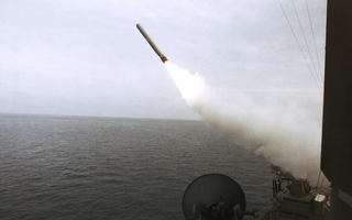 Nga chờ Mỹ lên tiếng về việc gửi Tomahawk cho Ukraine