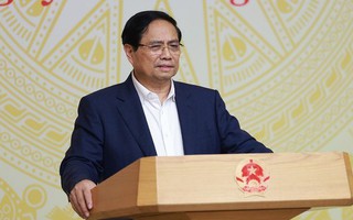 Thủ tướng: "Không thể để tàu cá đi đâu 6 tháng trời mà không biết"
