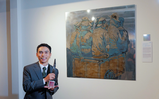 Bức sơn mài nhận thưởng 500 triệu đồng từ UOB Painting of the year 2025