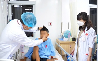 Hành trình "chiến đấu" ung thư máu của cậu bé 11 tuổi