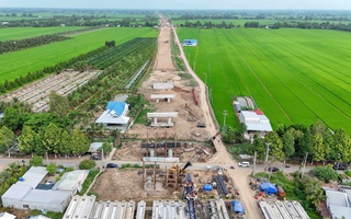 Kiến nghị kiểm điểm, xử lý các tổ chức, cá nhân liên quan dự án cao tốc đi qua Cần Thơ