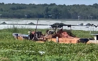 Thực hư thông tin tàu, sà lan hút cát gây sạt lở nghiêm trọng khu vực hồ Dầu Tiếng