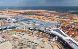 TPHCM - Rotterdam kết nối "hành lang vận chuyển xanh": Sân bay Long Thành sẽ học mô hình Schiphol?