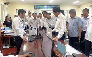 Phó Chủ tịch UBND tỉnh Khánh Hoà Nguyễn Thanh Hà làm việc với lãnh đạo các sở, ngành 