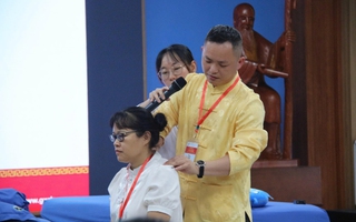 Trao đổi chuyên môn quốc tế về y học cổ truyền