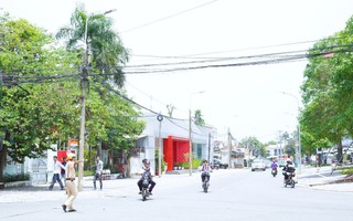 Kiểm tra hàng trăm bãi giữ xe trong và xung quanh trường học, phát hiện không ít vi phạm