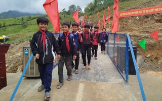 Dựng trường, xây điểm tựa biên cương