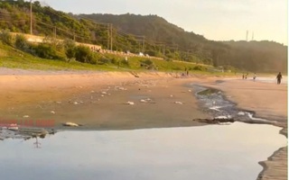 Khu du lịch 4 sao bị xử phạt vì xả thải ra biển Mũi Né