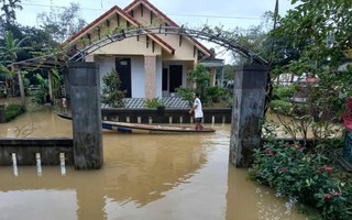 Thượng nguồn mưa to, thủy điện xả lũ, hạ du nước lên nhanh