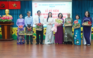 Ấm áp lễ kỷ niệm ngày Nhà giáo tại quê hương "cụ tổ ngành giáo dục Nam Kỳ"
