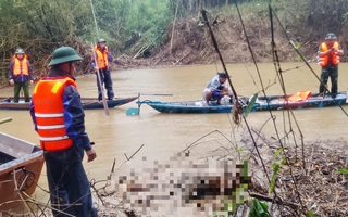 Tìm thấy thi thể người đàn ông bị lũ cuốn trôi