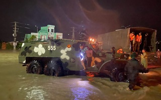 Nước lũ dâng cao kỷ lục, Gia Lai khẩn cấp sơ tán hàng ngàn người dân trong đêm