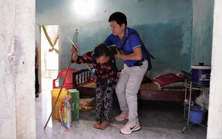 Bệnh viện JW chung tay hỗ trợ 600 hộ dân Đà Nẵng khắc phục hậu quả sau bão số 12