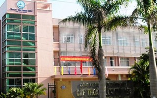 Nhà máy nuớc ngập sâu trong lũ, ngưng cung cấp nước sinh hoạt toàn bộ địa bàn tỉnh Phú Yên (cũ)