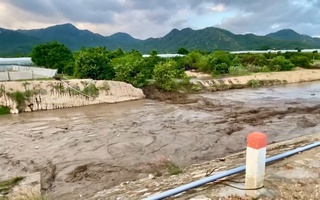 Những vấn đề pháp lý vụ hồ chứa nước bị vỡ gây lũ cuốn chết người ở Lâm Đồng