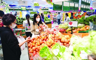 Saigon Co.op giảm giá thịt, cá, rau củ đến 30% giữa lúc giá thực phẩm tăng vọt
