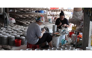 Giữ lửa lò gốm giữa lòng phố thị