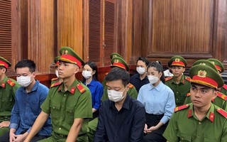 Khi lợi nhuận vượt qua đạo đức