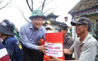 Phó Thủ tướng Lê Thành Long: Giúp dân khắc phục hậu quả mưa lũ là nhiệm vụ cấp bách